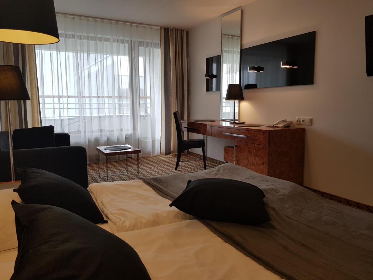 Apartament W Hotelu Sand Колобжег Екстер'єр фото